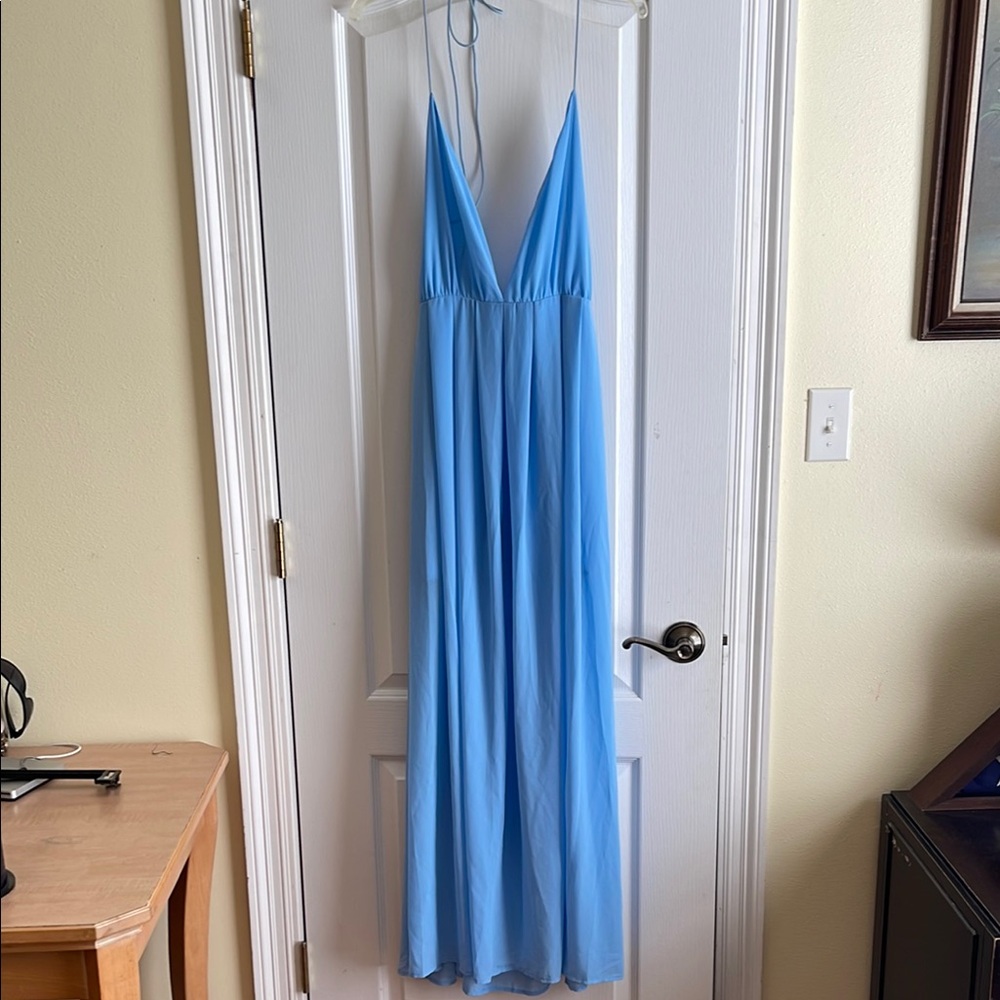 Elegant Blue Halter Maxi Dress